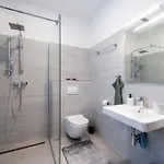아파트 Apartman Sport